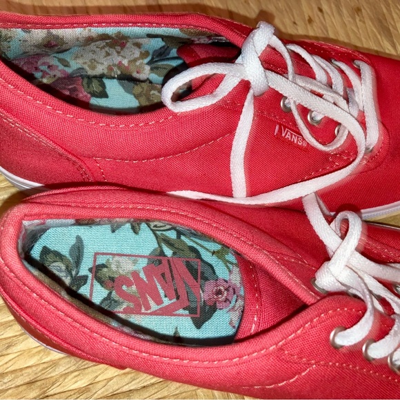 Vans NWOT Off the Wall Low Pro Canvas Sneakers 8.5 - Picture 4 of 10